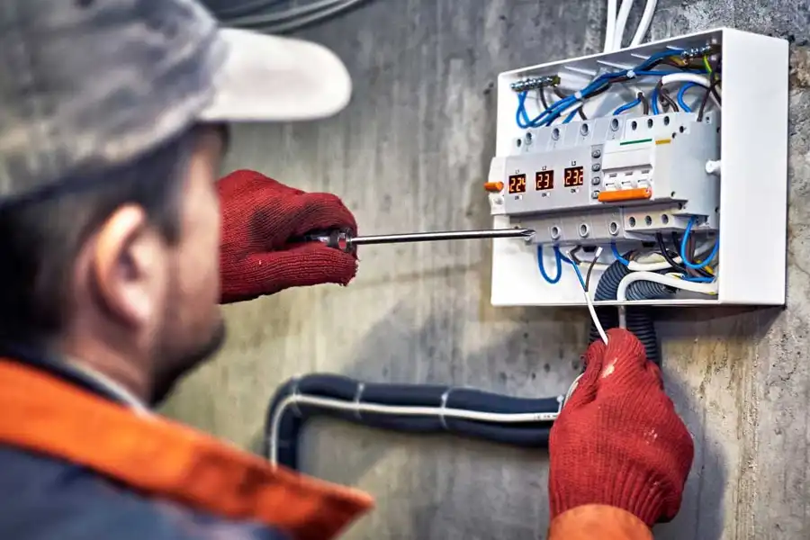 The Importance of Regular Maintenance for Electrical Panels in Cincinnati, OH